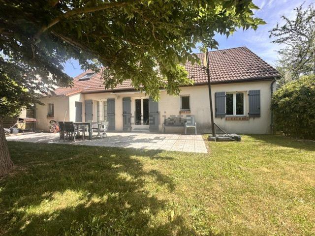 Maison, Ormes