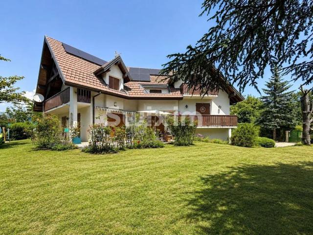 Maison, Ornex