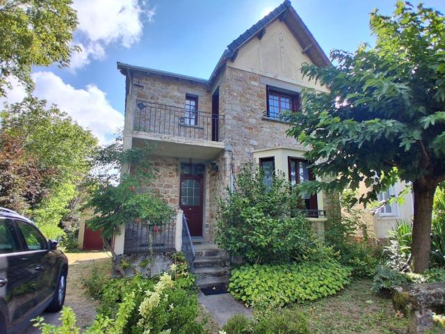Maison, Orsennes