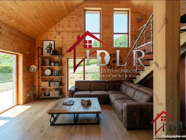 Maison ossature bois, zéro énergie à vendre
