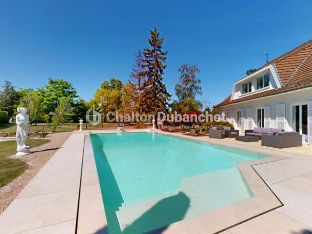 Maison Ouches 210 m2