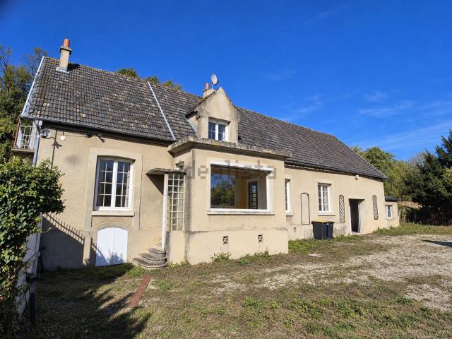 Maison, Oulchy le Château