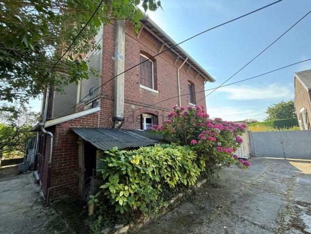 Maison, Oust Marest