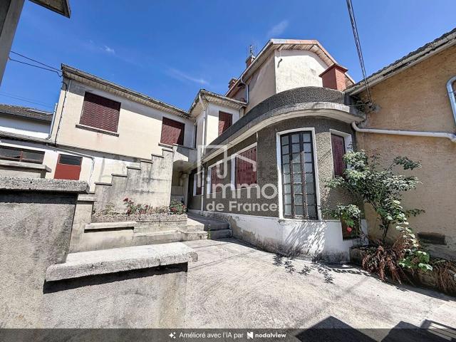 Maison, Oyonnax
