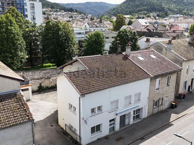 Maison, Oyonnax