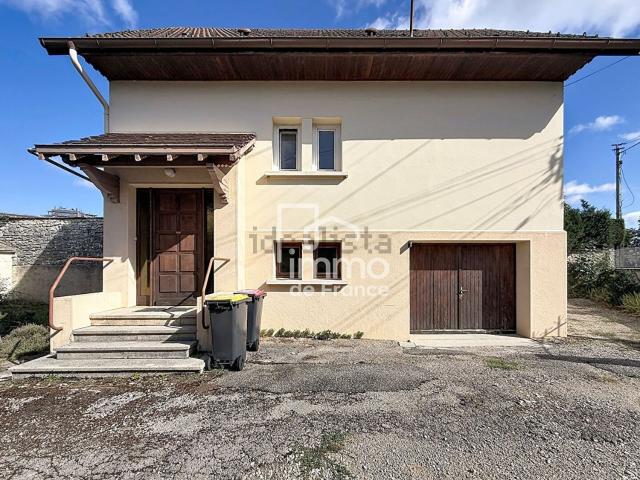 Maison, Oyonnax