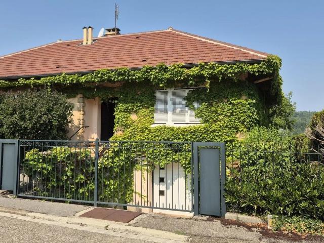 Maison, Oyonnax