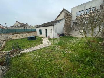 Maison Ozouer Le Voulgis 1 pièce s 24.85 m2