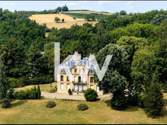 Maison, L&apos Étrat