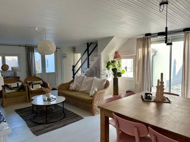 Maison, L&apos Épine