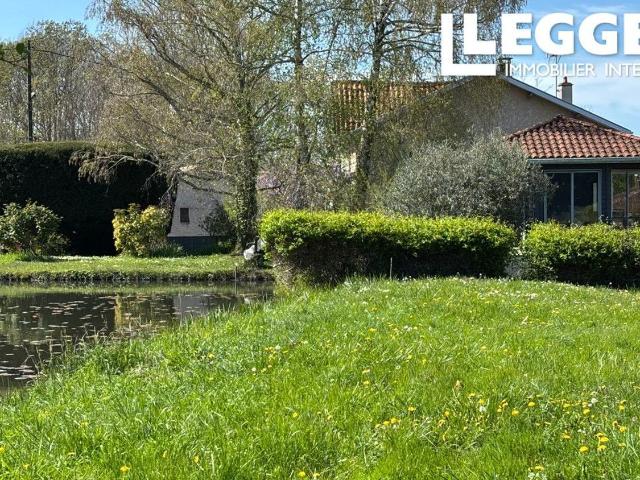 Maison, L&apos Isle d&apos Espagnac