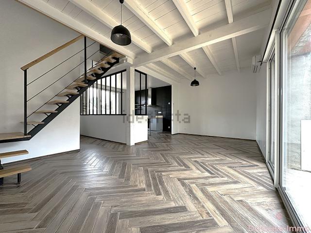 Maison, L&apos Isle d&apos Espagnac