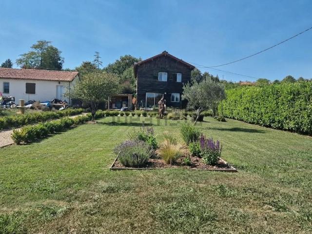Maison, L&apos Isle en Dodon