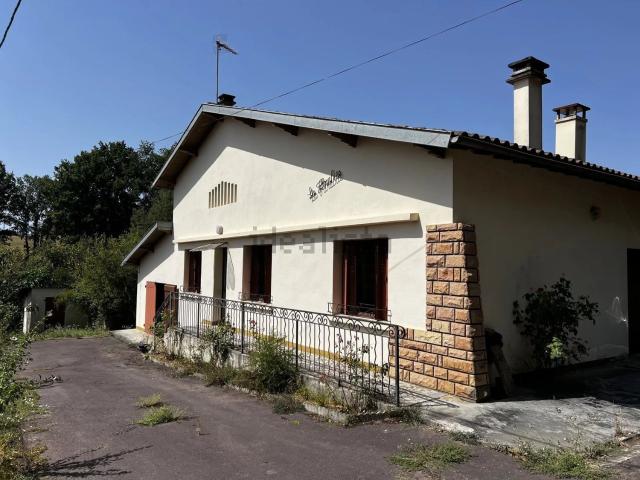Maison, L&apos Isle en Dodon