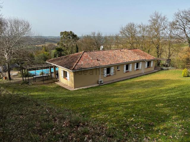 Maison, L&apos Isle en Dodon