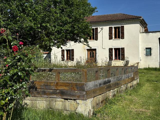 Maison, L&apos Isle en Dodon
