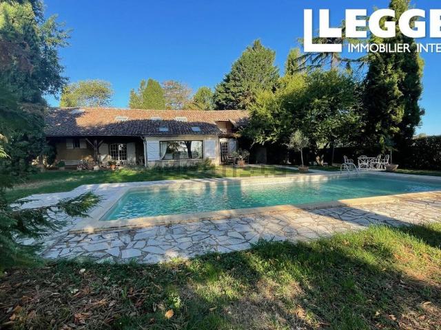 Maison, L&apos Isle en Dodon