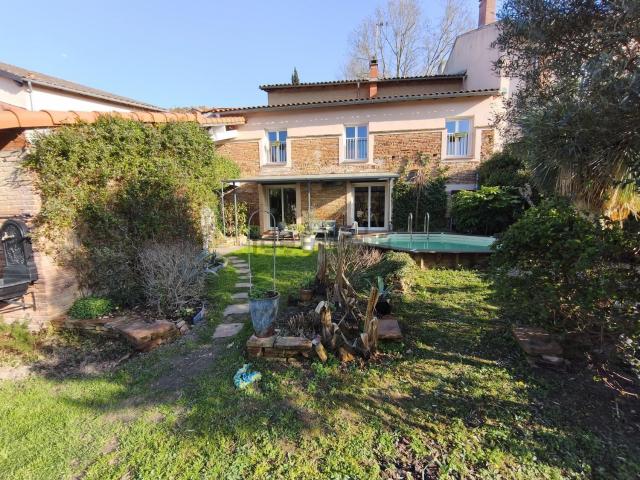 Maison, L&apos Isle Jourdain