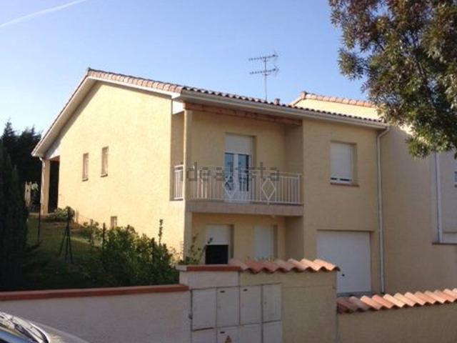 Maison, L&apos Isle Jourdain