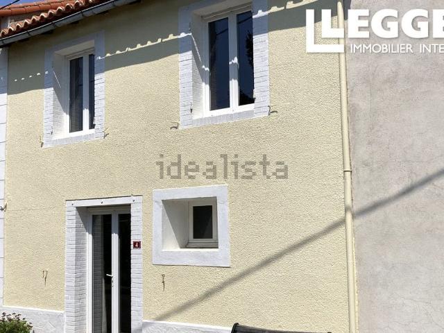 Maison, L&apos Isle Jourdain