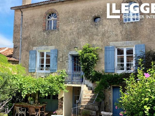 Maison, L&apos Isle Jourdain