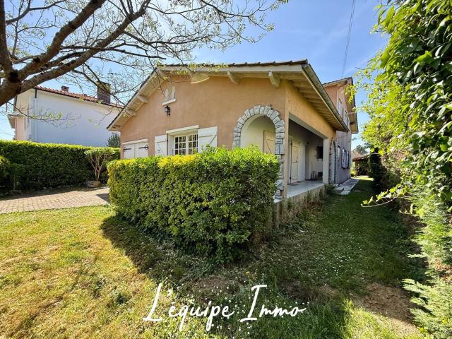 Maison, L&apos Isle Jourdain