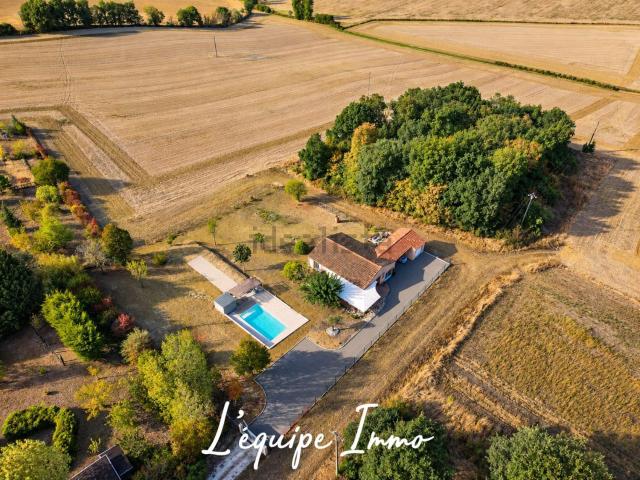 Maison, L&apos Isle Jourdain