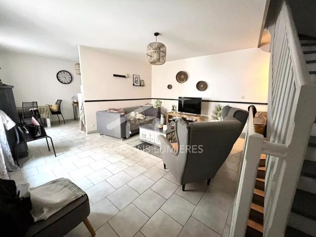 Maison, L&apos Isle sur la Sorgue