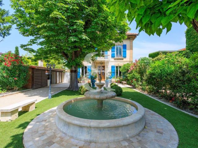 Maison, L&apos Isle sur la Sorgue