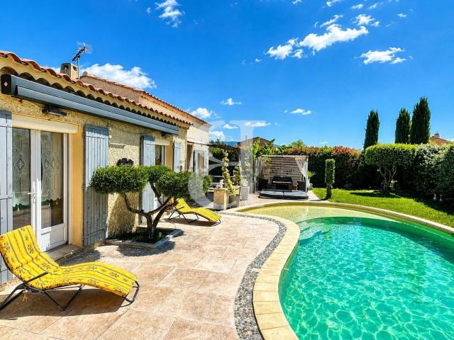 Maison, L&apos Isle sur la Sorgue