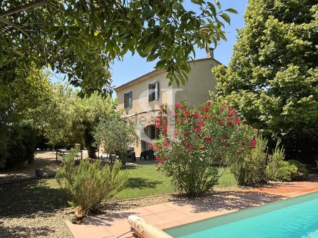 Maison, L&apos Isle sur la Sorgue