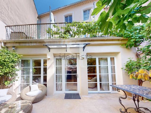 Maison, L&apos Isle sur la Sorgue