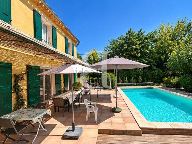 Maison, L&apos Isle sur la Sorgue