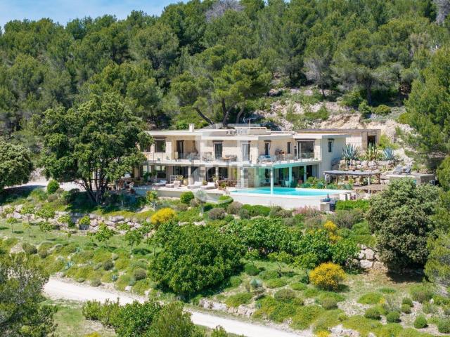 Maison, L&apos Isle sur la Sorgue