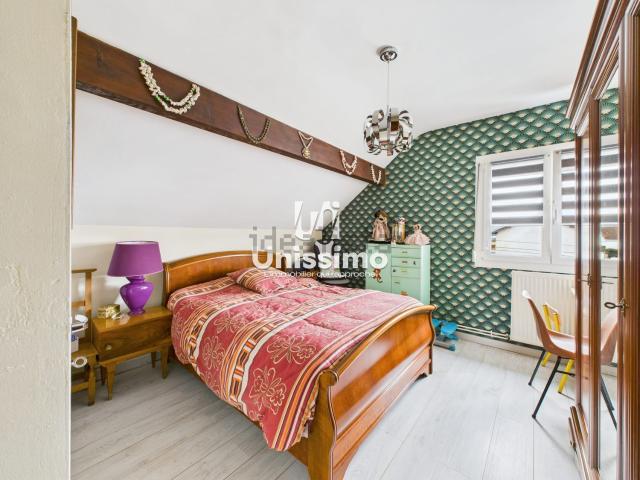 Maison, L&apos Isle sur le Doubs