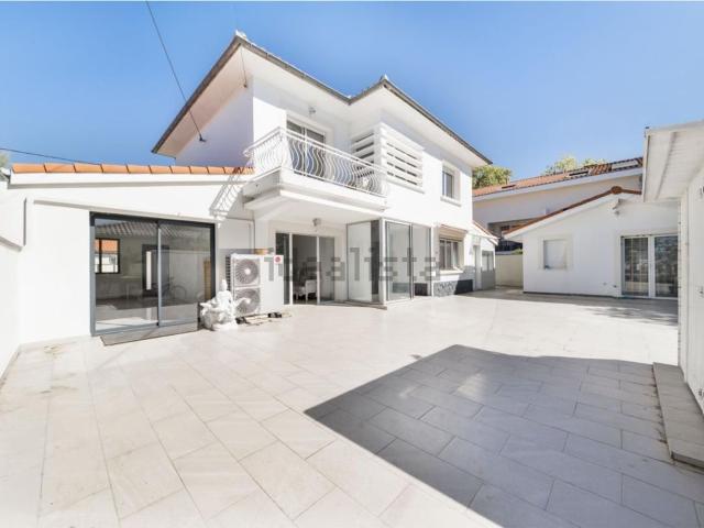 Maison, L&apos Union