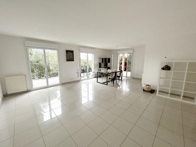 Maison, L&apos Union