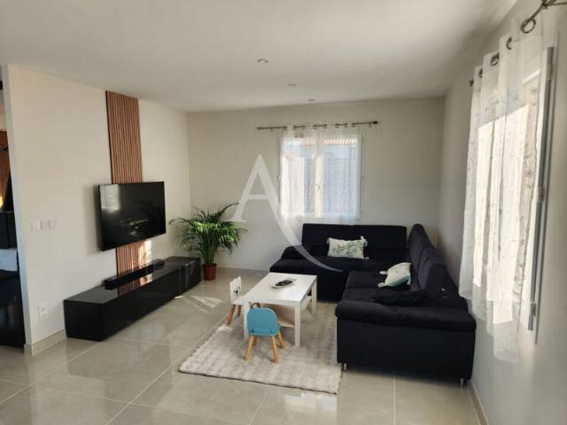 Maison L Isle Jourdain 4 pièce s 110 m2