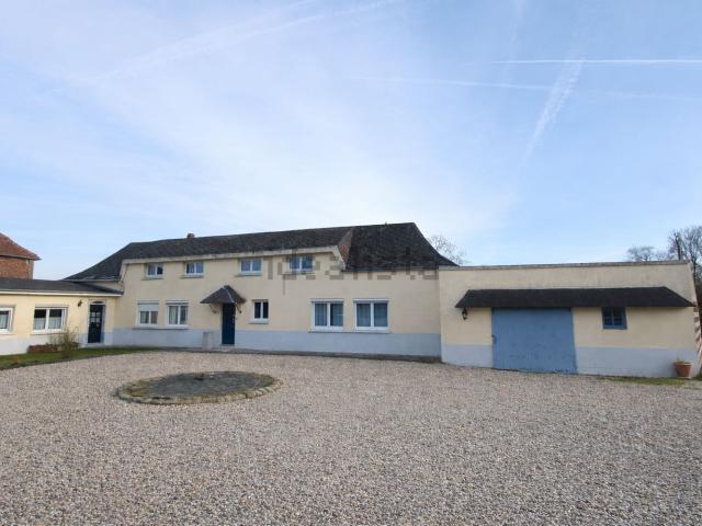 Maison, Louvencourt