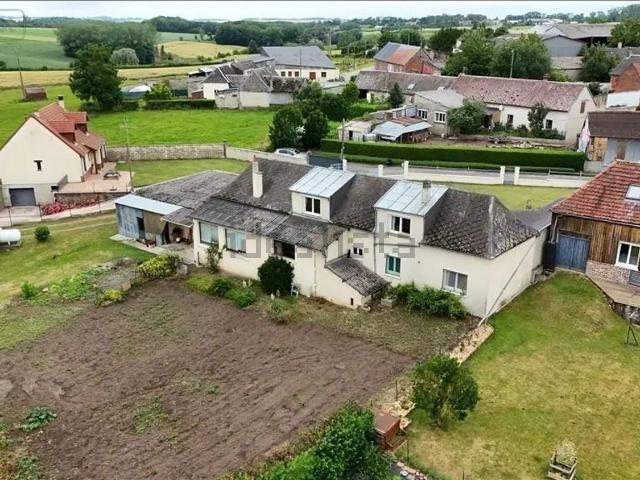 Maison, Louvencourt