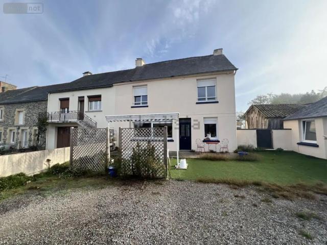 Maison, Loyat