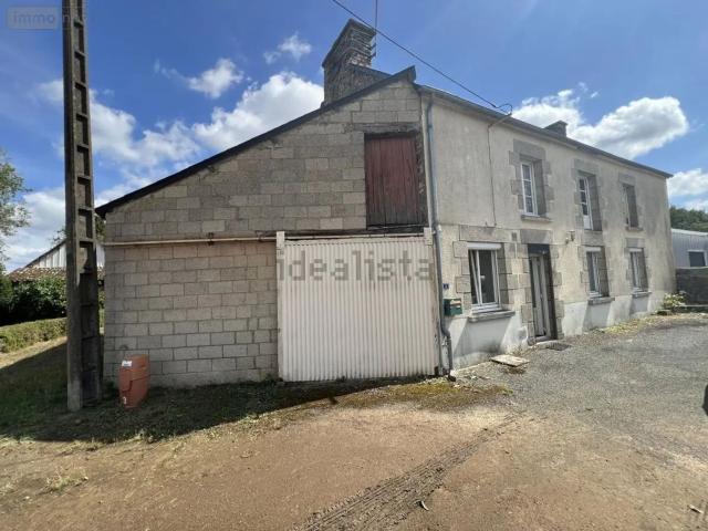 Maison, Loyat
