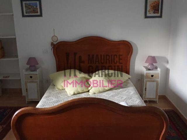 MAISON LOCATION PERNES LES FONTAINES 7 pièces 191.39m²