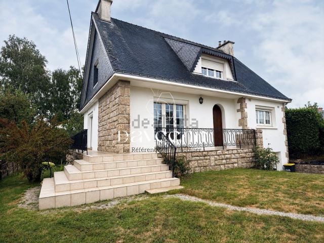Maison, Locmaria Grand Champ