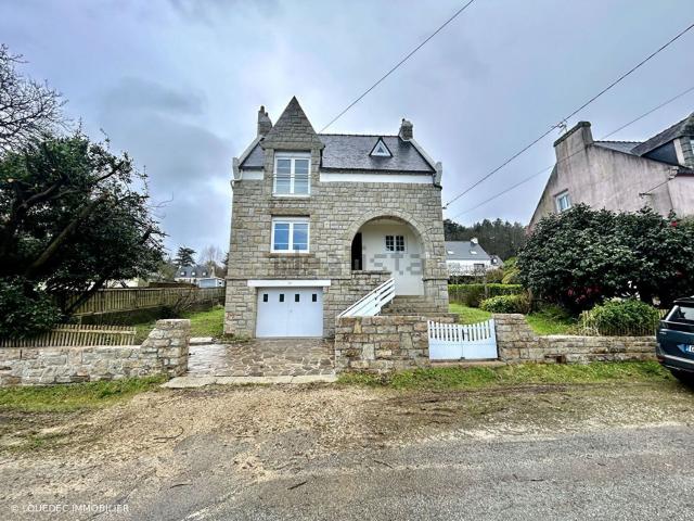 Maison, Locronan