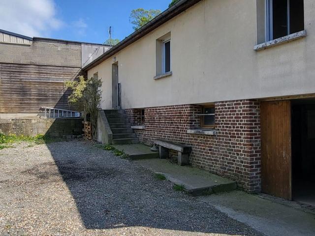 Maison, Long