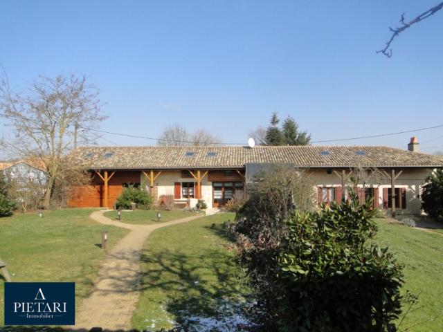 Maison Longère Gîtes 195m2 Lezay