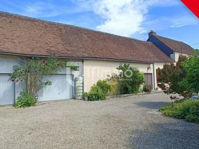 Maison longère indépendante avec dépendances