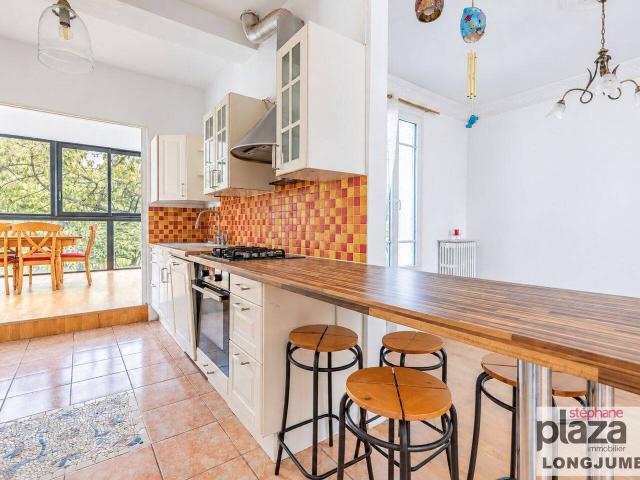 Maison Longjumeau 5 pièce s 168.39 m2