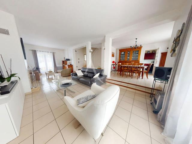 Maison LONGJUMEAU 6 pièces 148 m²